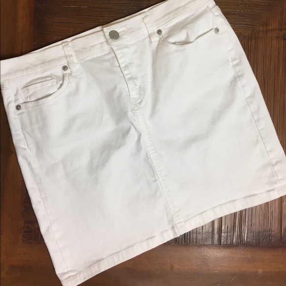 LOFT Dresses & Skirts - LOFT White Denim Skirt