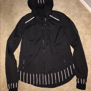 Lululemon reflective running rain jacket