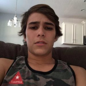 Meet your Posher, André