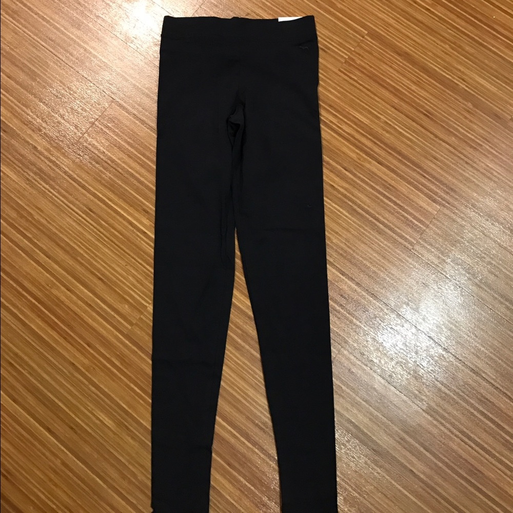 Black Victoria's Secret leggings