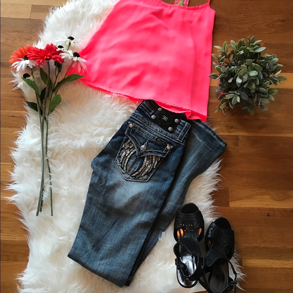 🆕 Miss Me jeans. Angel wing pockets. Super Cute.