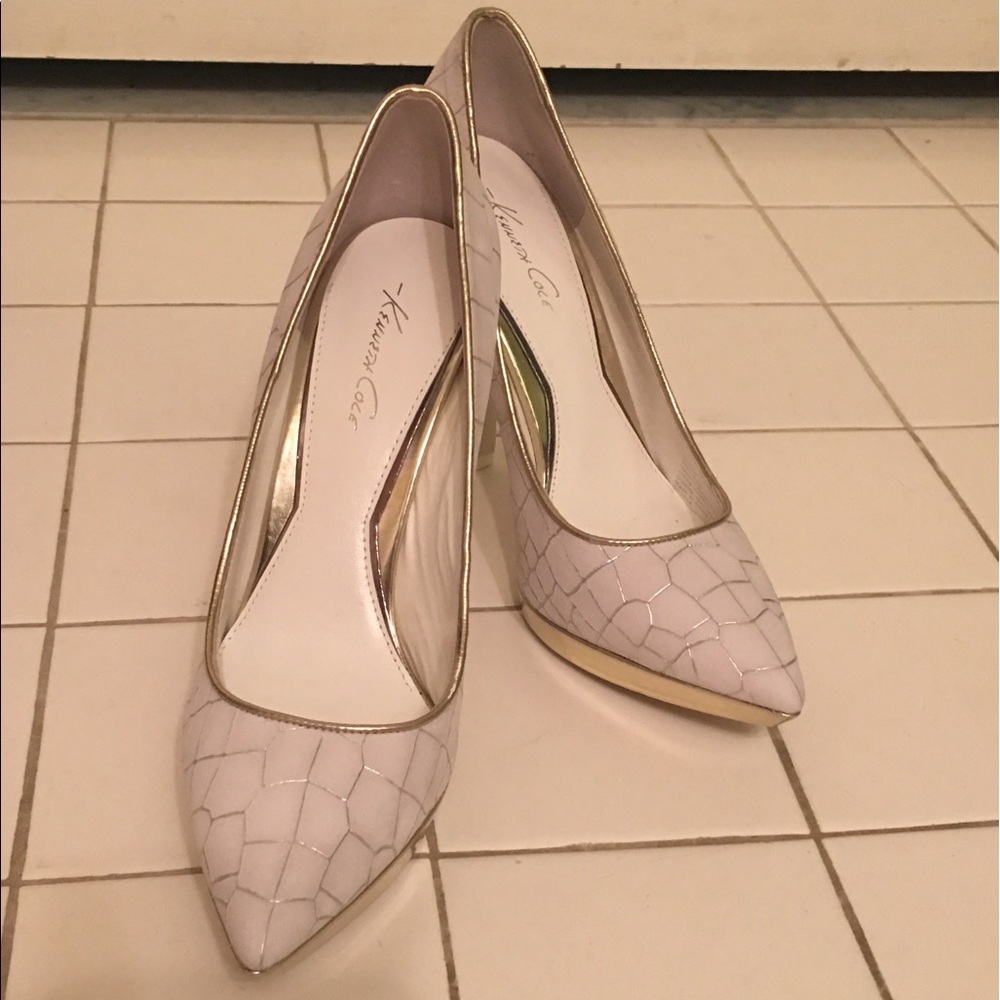 Kenneth Cole White Sexy High Heel Shoes