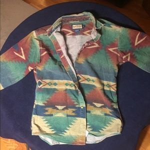 Tribal geometric pattern soft flannel, rare find