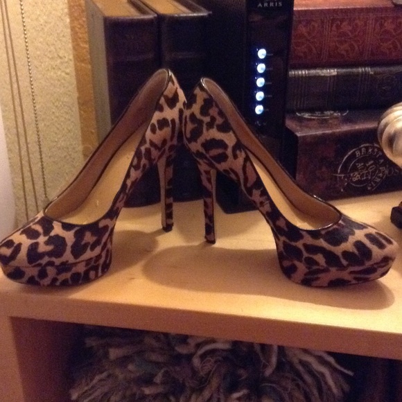 Nine west platform pump sz 7 dress shoe - Picture 2 of 3