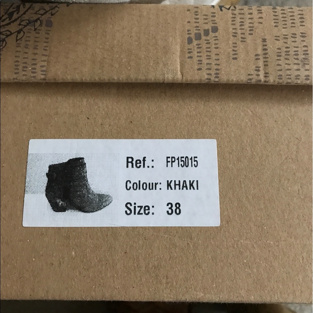 Free people Belleville Bootie new with box size 38 - Picture 5 of 6