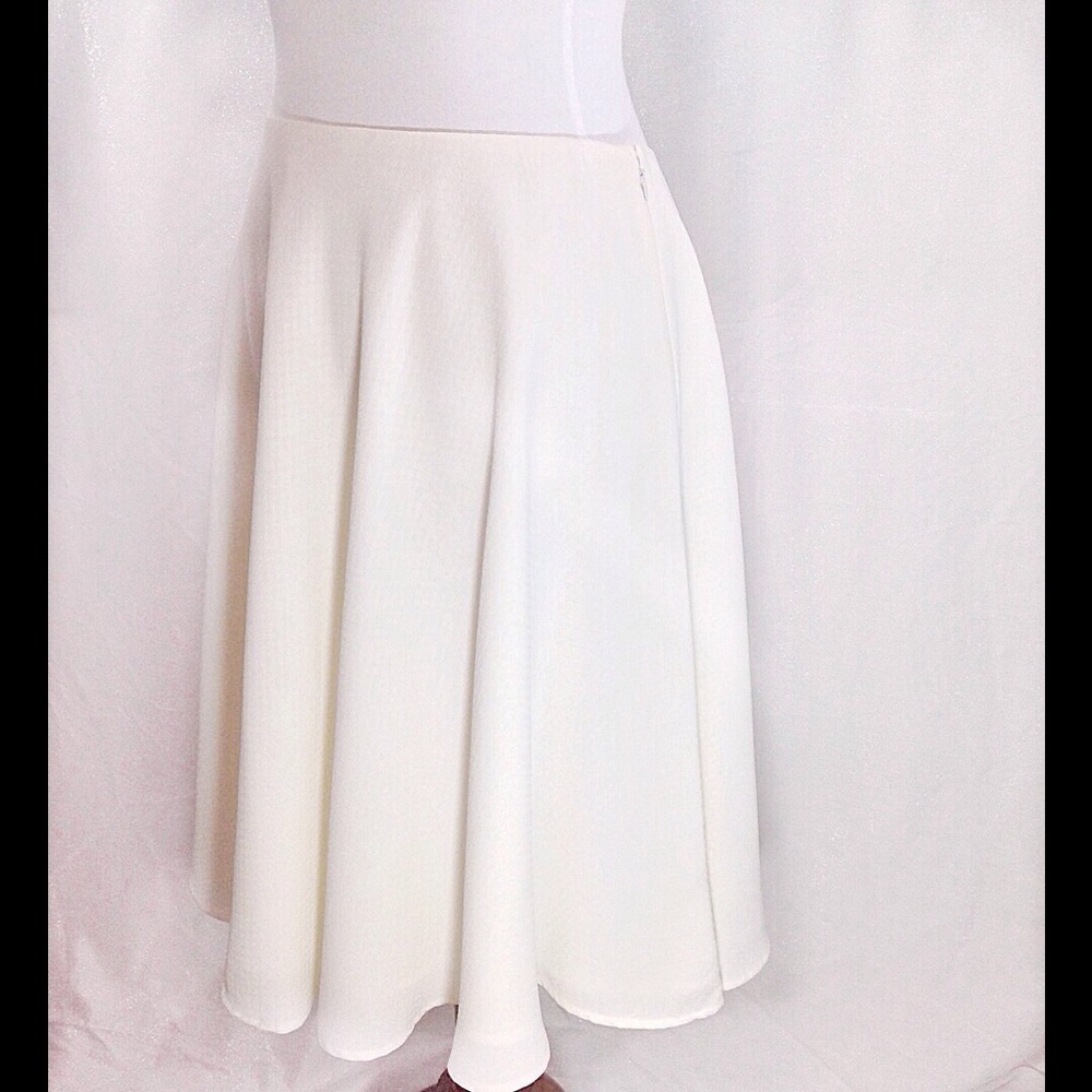 ALLEN by ABS Cream Textured Skirt