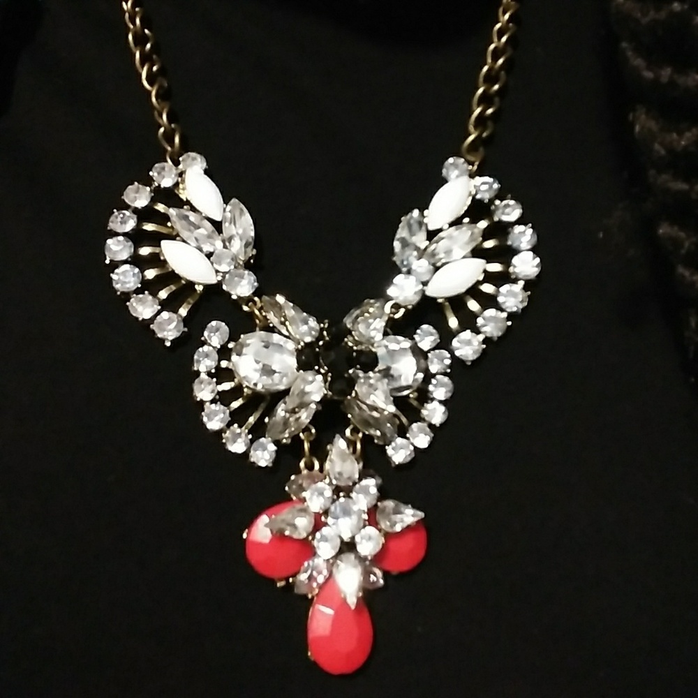 *Wings statement necklace**