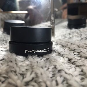 MAC Spellbinder Shadow
