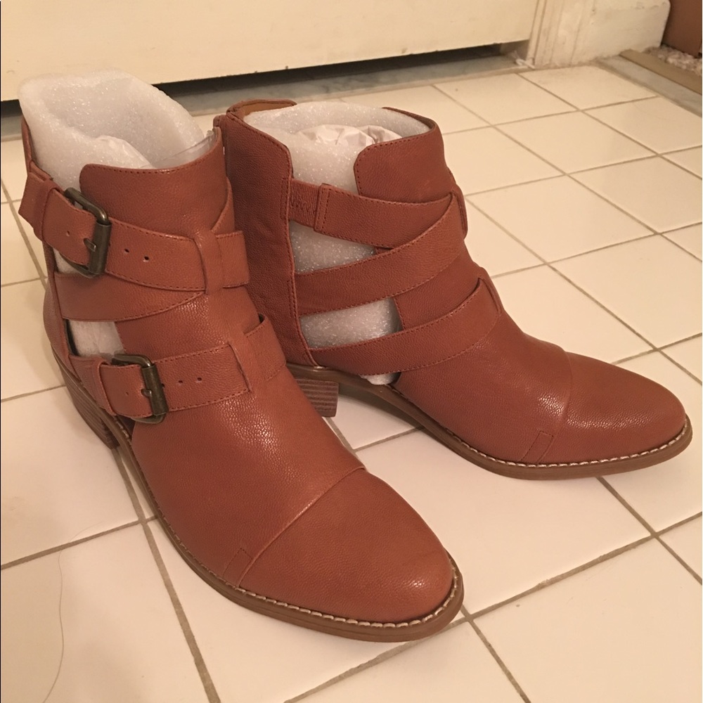 Nine West Handsome Ankle Shoes
