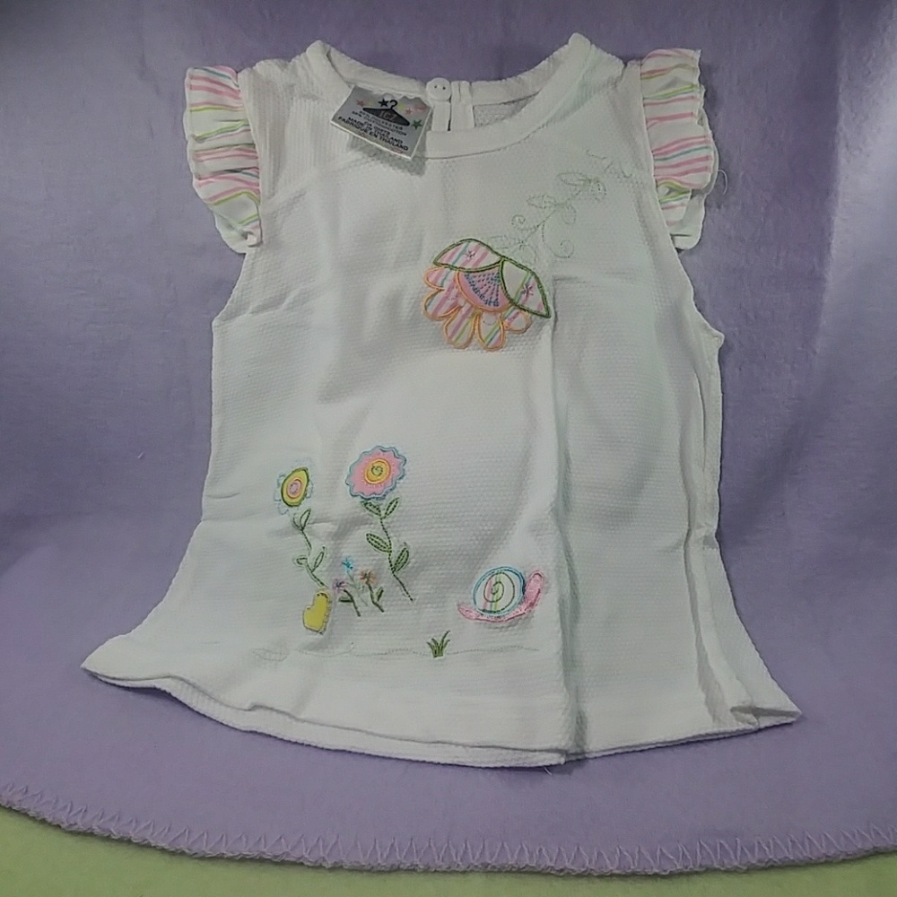 Cute White ICZ Ruffeled Sleeve Top