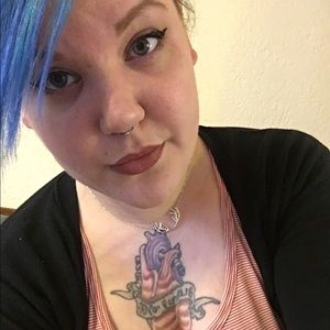 Meet your Posher, Whitney