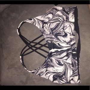 Brand new crossback sports bra!