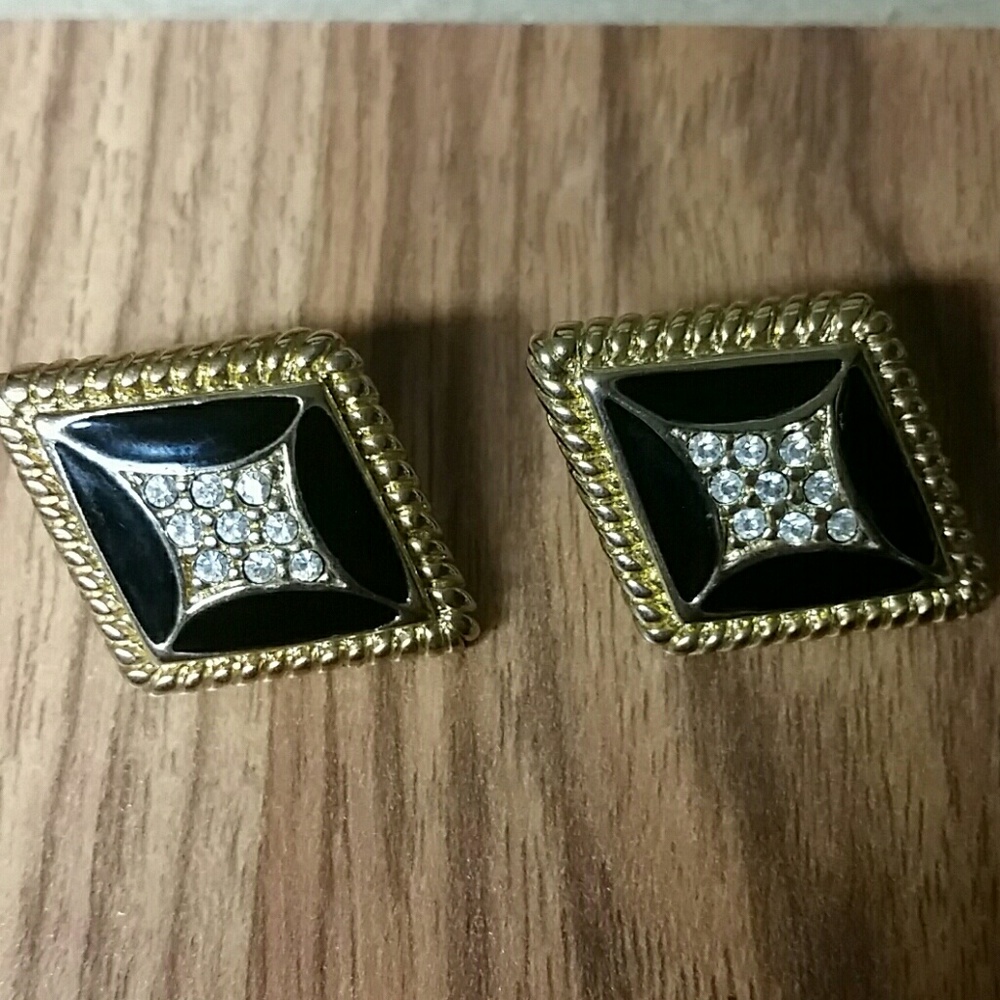 Park Lane vintage earrings. Black enamel on gold