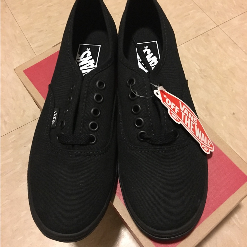 Women Black Vans