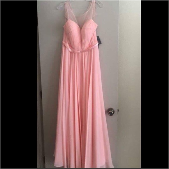 Blush dress - Picture 2 of 2