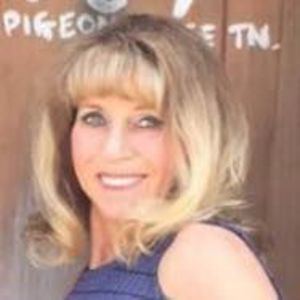 Meet your Posher, Eileen