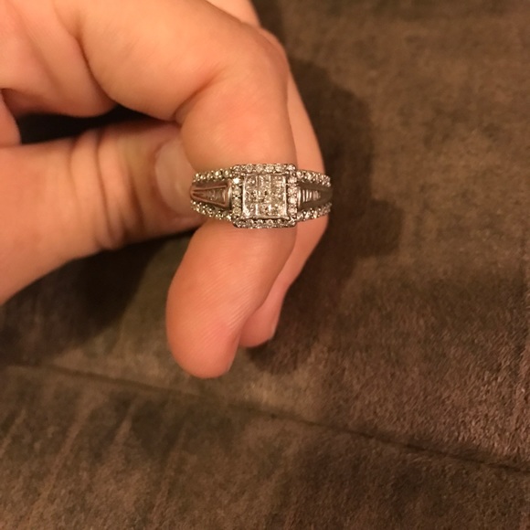 Wedding set - Picture 1 of 2