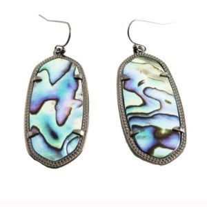 NWT - Kendra Scott Ellie Earrings