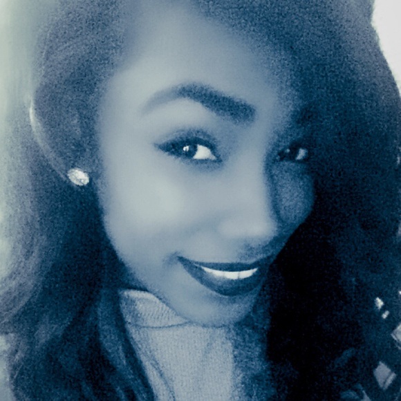 Meet your Posher, Keonna - Picture 1 of 1