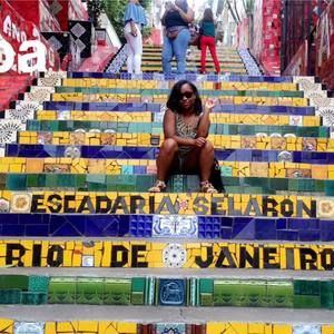 Meet your Posher, Charmaine