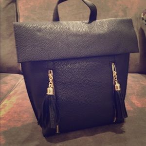 Express Black Double Zipper Backpack (BRAND NEW!)