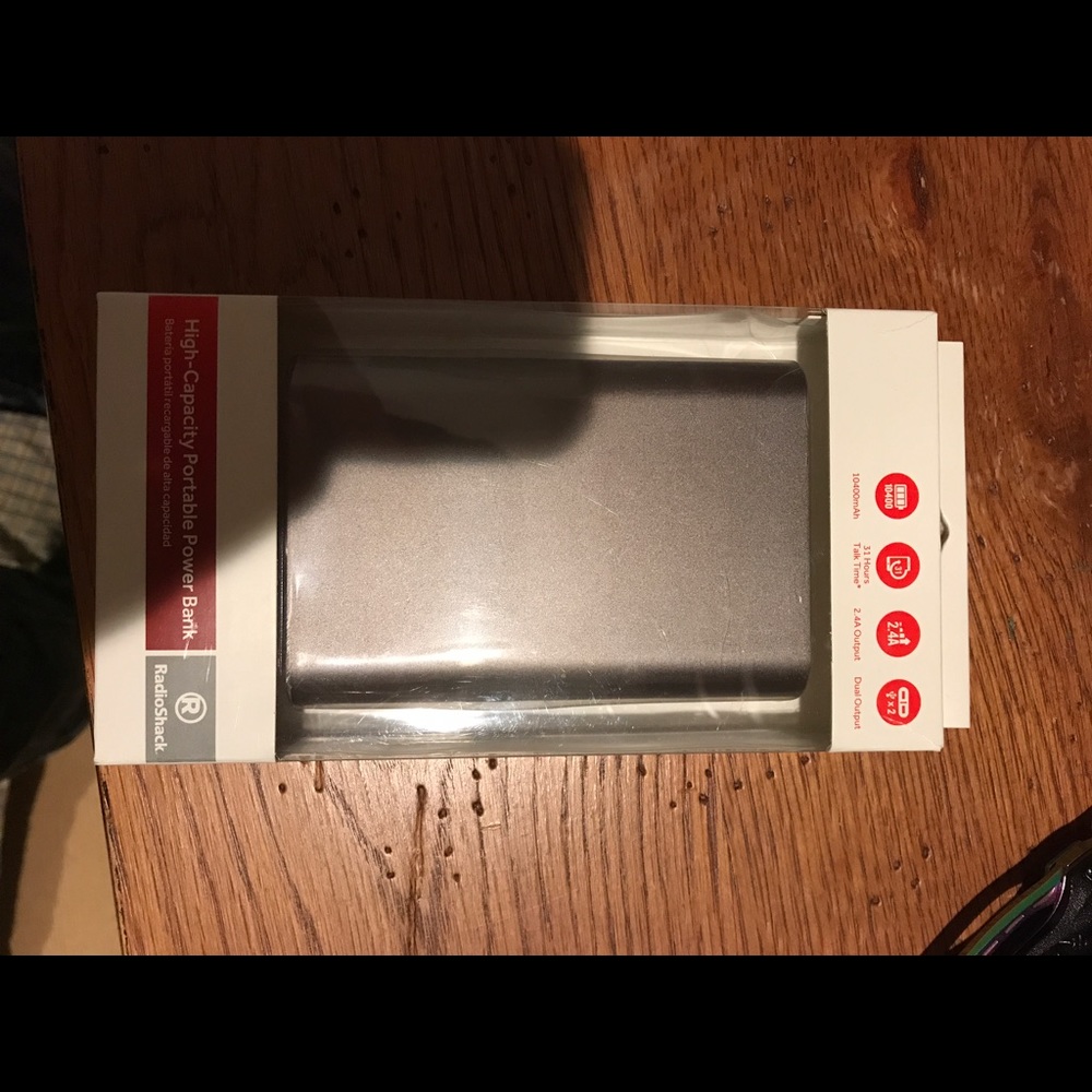 Portable charger never used