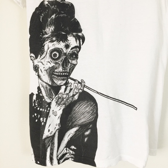Zombie at Tiffany's - Threadless Tee - Medium - Picture 2 of 8