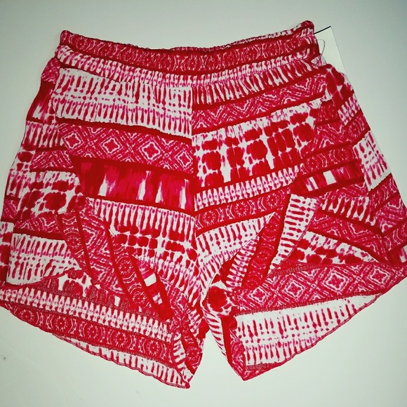 Red and white boho print shorts - Picture 1 of 4