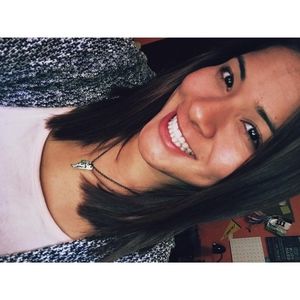 Meet your Posher, Adriana