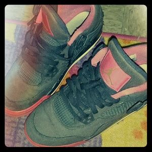 Retro 4 Jordans