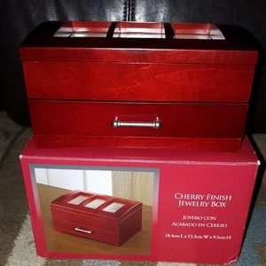 🆕Brand New Jewelry Box