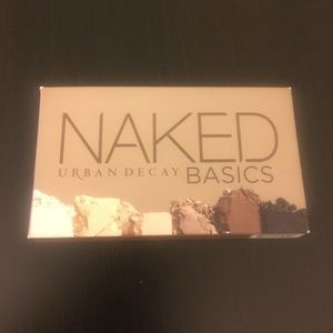 Naked basics eyeshadow palette