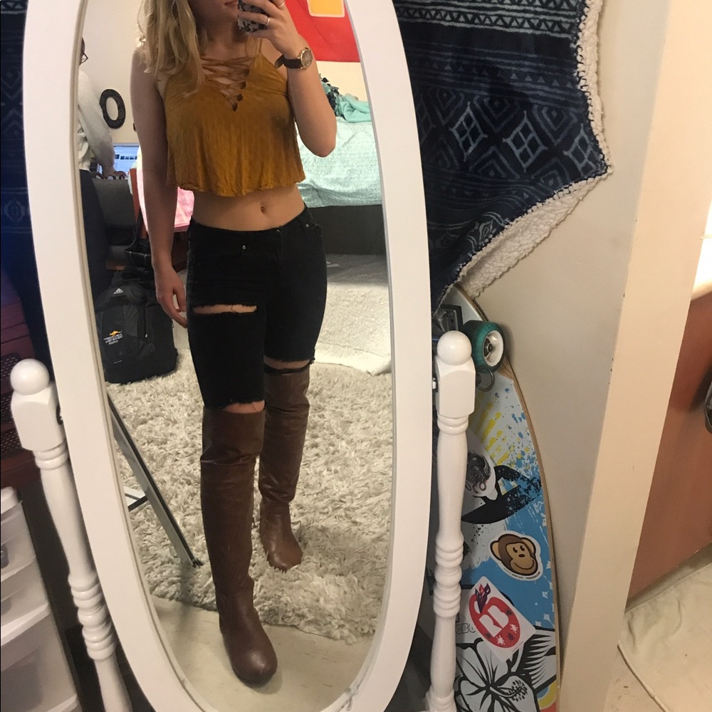Brown leather thigh high boots😩