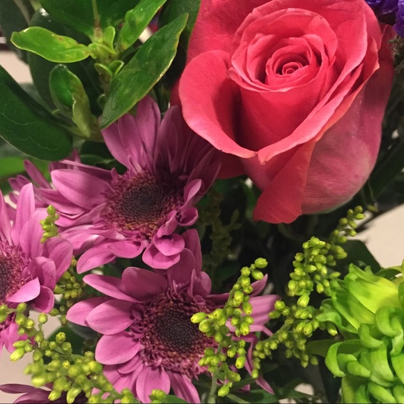 Meet your Posher, Michelle - Picture 1 of 2