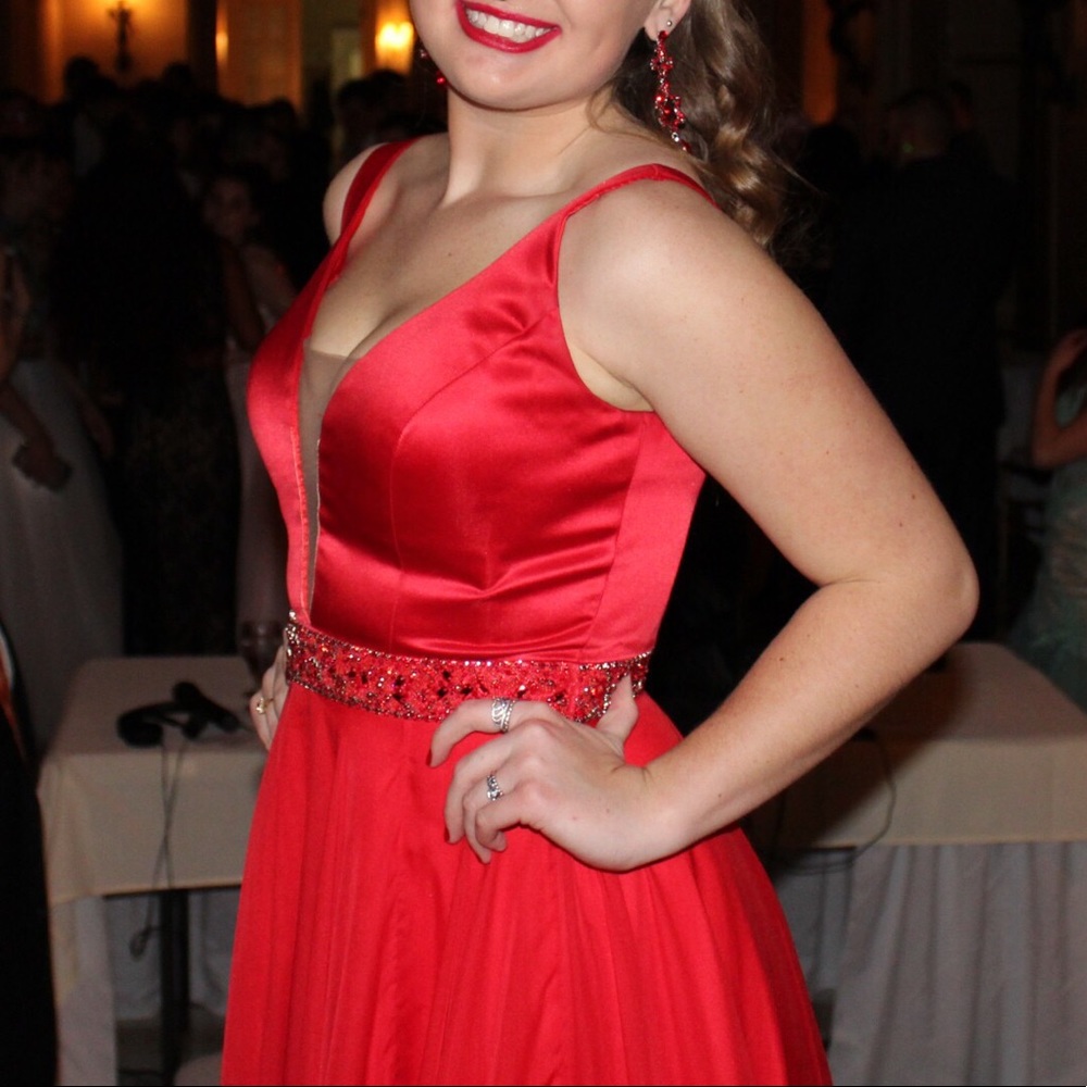 Red Sherri Hill