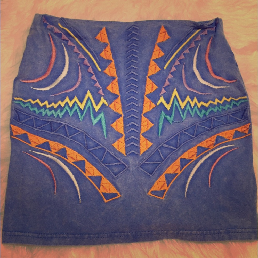 bandeau mini skirt