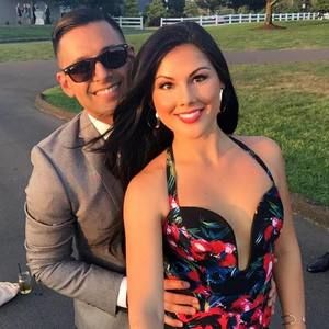 Meet your Posher, Elise