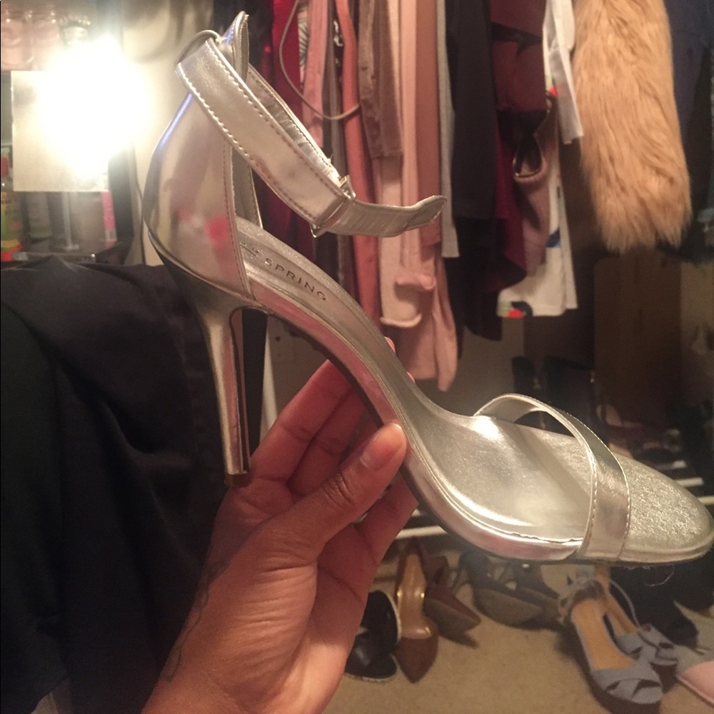 Sandal!