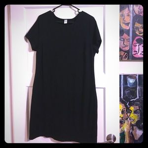 Gap black dress