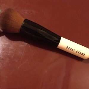Bobbi Brown Full Coverage Face Brush