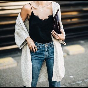 NEW Lace trim camisole Miley + Molly Size:Small