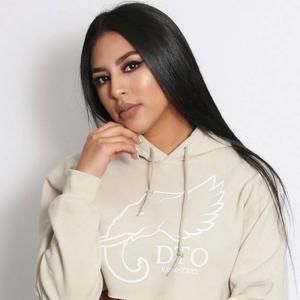 Meet your Posher, Erika