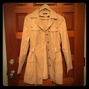 Tahari khaki classic trench sz m