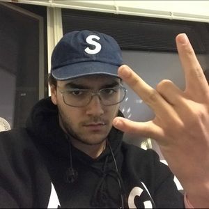 Meet your Posher, Matthew