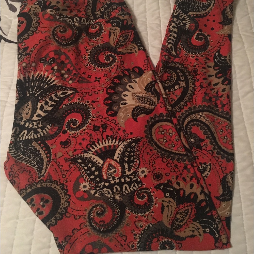 LULAROE TC LEGGINGS