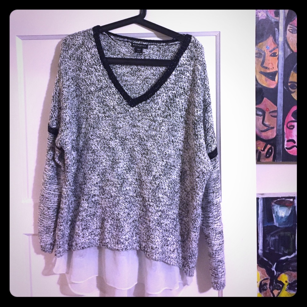 Long sleeve sweater