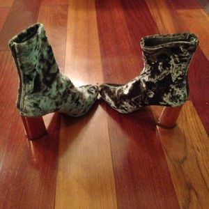 Velvet heeled boots
