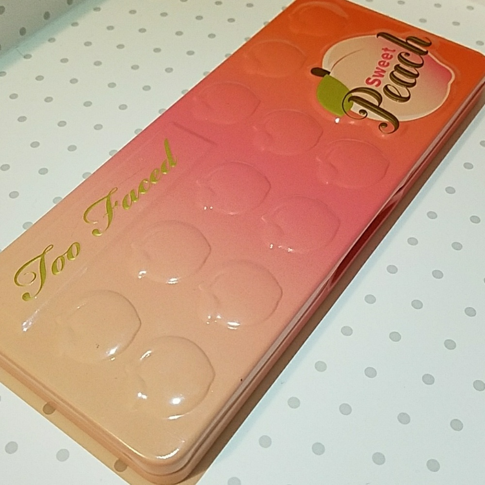 Too Faced Sweet Peach Palette