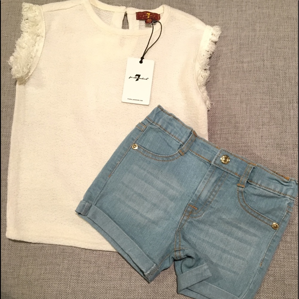 Girls 2T frayed top and short set