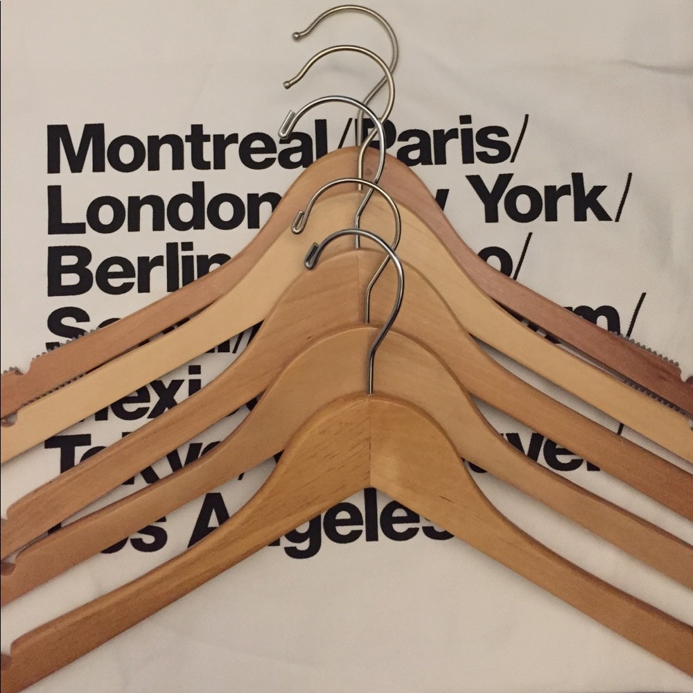 Wooden Hangers - 5 Pack